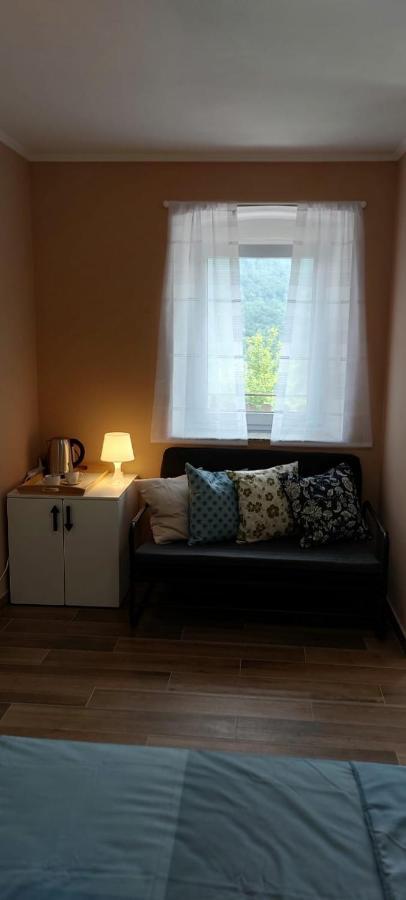 كوباريد Mike'S Rooms المظهر الخارجي الصورة